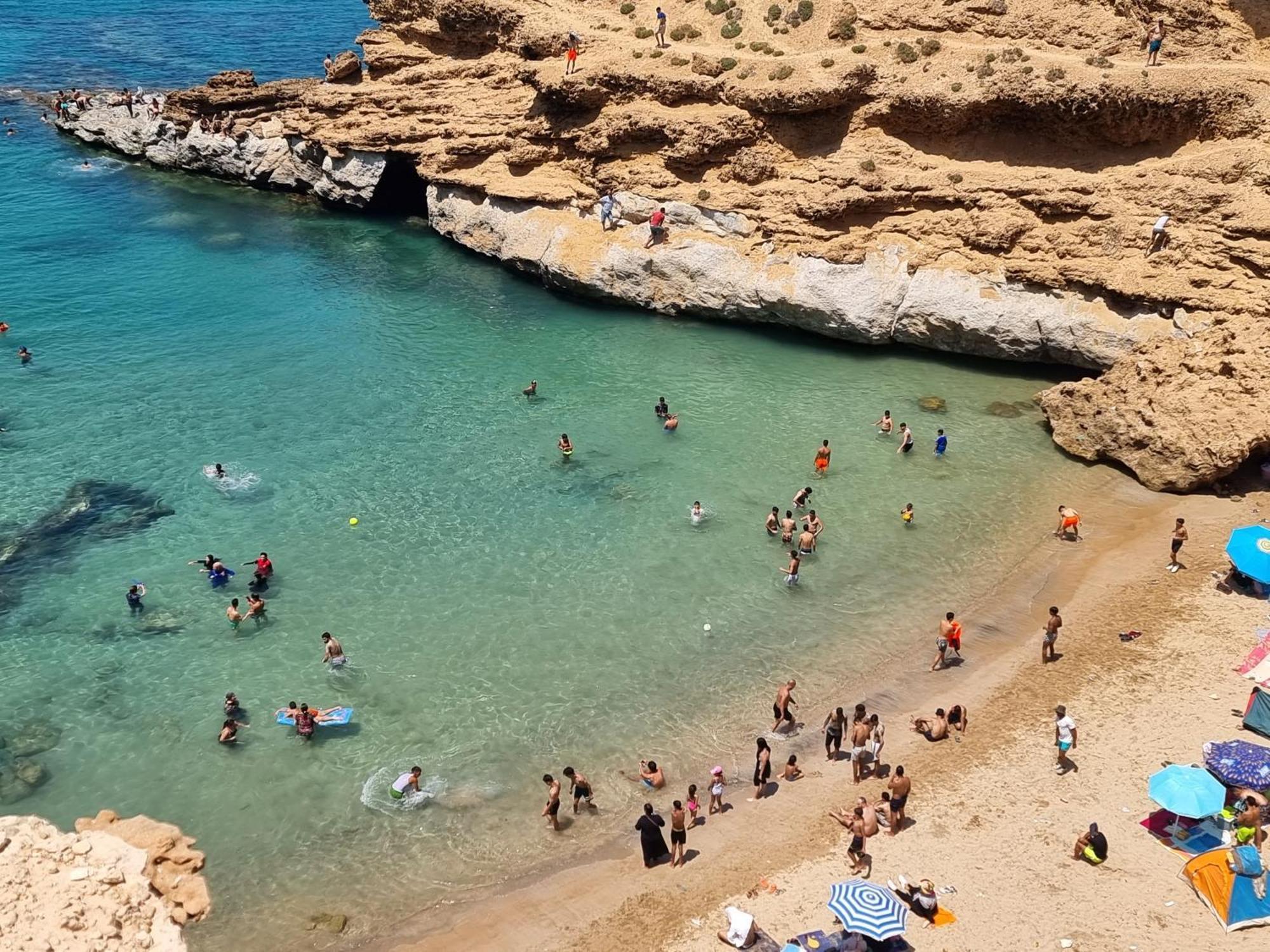 Appart Moderne Nador Al Jadid Pres De La Corniche Extérieur photo